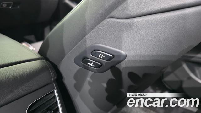 Genesis G80 3.3 GDI Luxury 2017 — фото 30