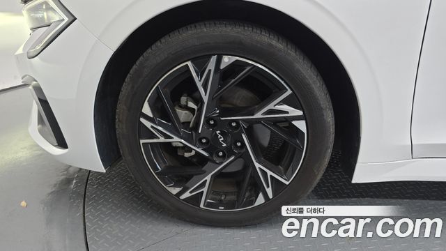 Kia K5 (III) 2.0 Prestige 2024 — фото 5