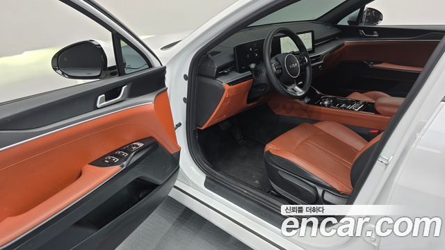 Kia K5 (III) 2.0 Prestige 2024 — фото 10
