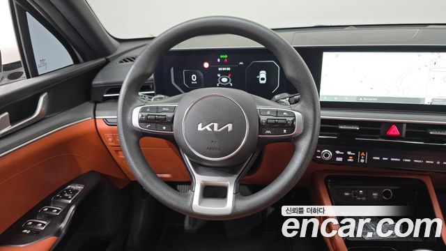 Kia K5 (III) 2.0 Prestige 2024 — фото 17