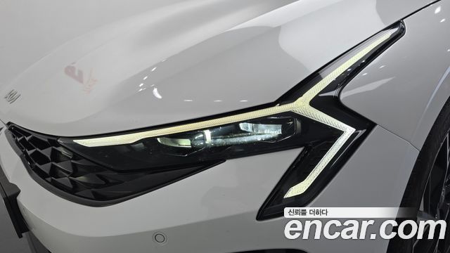 Kia K5 (III) 2.0 Prestige 2024 — фото 28