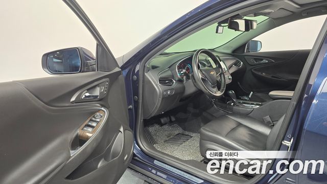 Chevrolet Malibu 2.0 Turbo LTZ Premium 2018 — фото 10