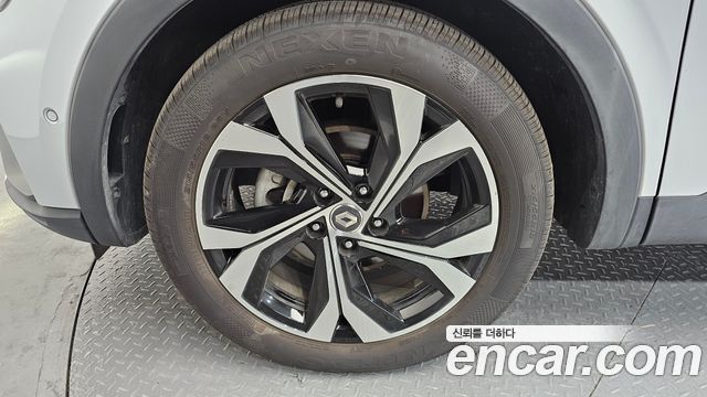 Renault Korea XM3 1.6 E-TECH Inspire e-shifter 2023 — фото 5