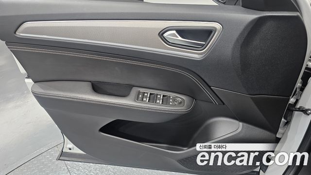 Renault Korea XM3 1.6 E-TECH Inspire e-shifter 2023 — фото 24