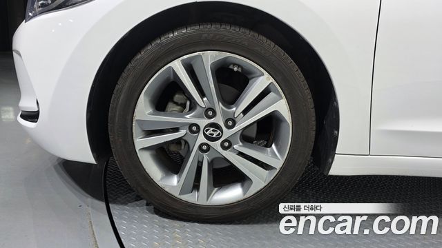 Hyundai Avante (AD) 1.6 GDI Value Plus 2017 — фото 5