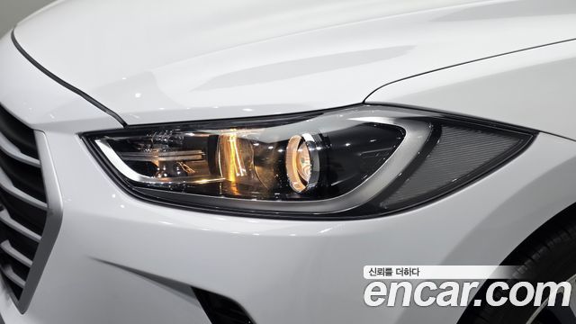 Hyundai Avante (AD) 1.6 GDI Value Plus 2017 — фото 22