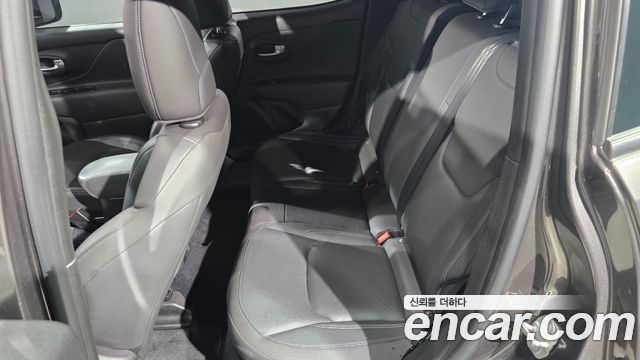 Jeep Renegade 1.6 Diesel Limited 2020 — фото 22