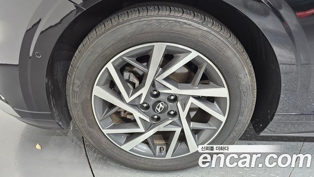 Hyundai Grandeur (GN7) 2,5 Gasoline 2WD Exclusive 2023 — фото 5