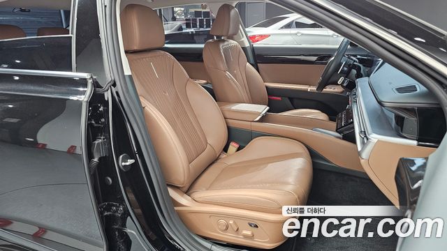 Hyundai Grandeur (GN7) 2,5 Gasoline 2WD Exclusive 2023 — фото 11