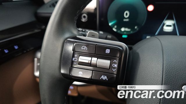 Hyundai Grandeur (GN7) 2,5 Gasoline 2WD Exclusive 2023 — фото 31