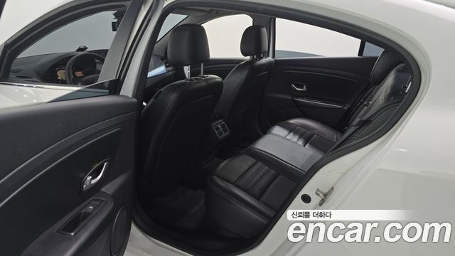 Renault Korea SM3 Z.E. RE 2015 — фото 12