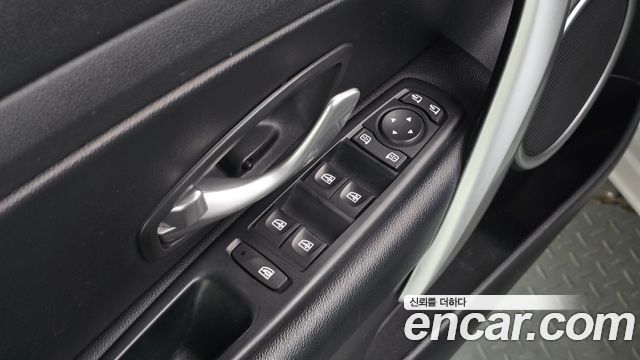 Renault Korea SM3 Z.E. RE 2015 — фото 30