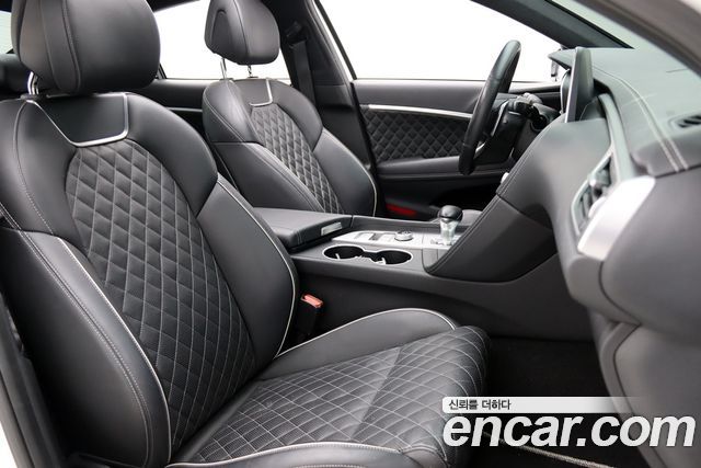 Genesis G70 2.0T AWD Sport Package 2019 — фото 7