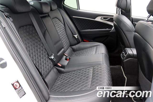 Genesis G70 2.0T AWD Sport Package 2019 — фото 9