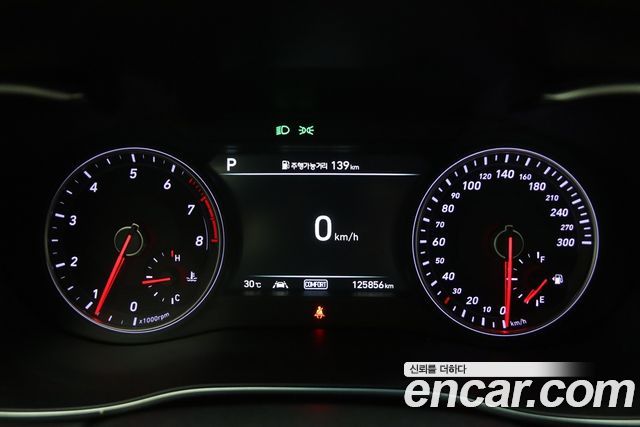 Genesis G70 2.0T AWD Sport Package 2019 — фото 16
