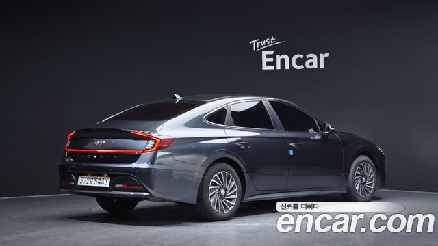 Hyundai Sonata Hybrid (DN8) Premium Plus 2023 — фото 2