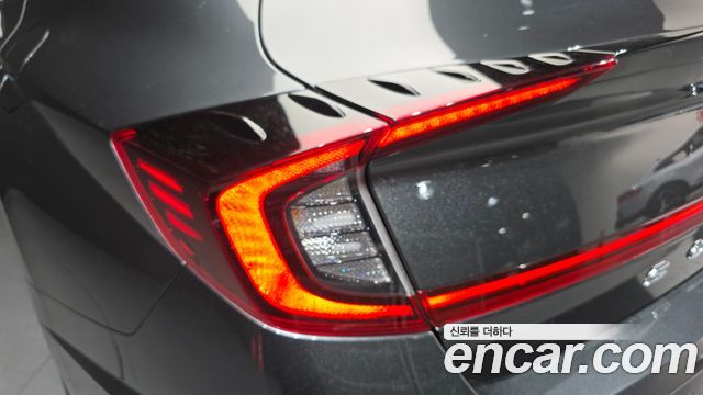 Hyundai Sonata Hybrid (DN8) Premium Plus 2023 — фото 23