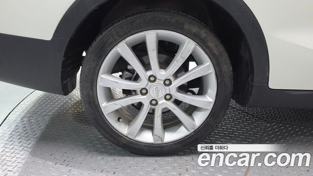 KG Mobility (SsangYong) Tivoli Air Diesel IX 2WD 2017 — фото 5