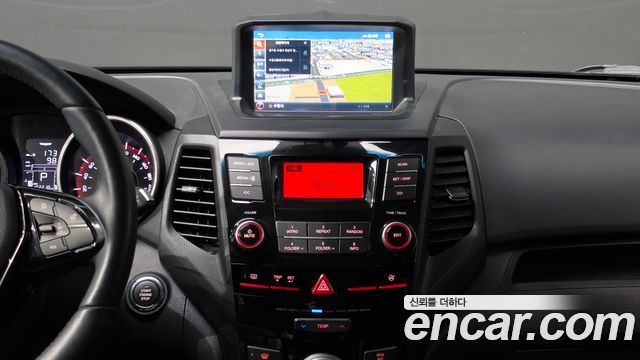 KG Mobility (SsangYong) Tivoli Air Diesel IX 2WD 2017 — фото 14