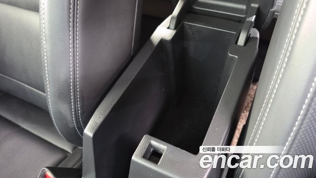 KG Mobility (SsangYong) Tivoli Armor VX 2WD 2019 — фото 11