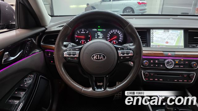 Kia K7 2.2 Diesel Limited 2017 — фото 15