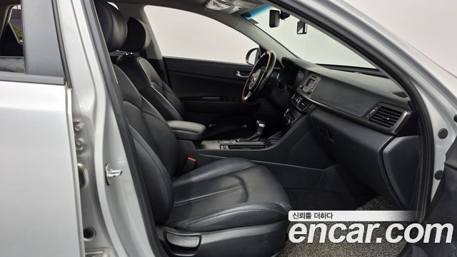Kia K5 (II) LPI MX Luxury 2018 — фото 26