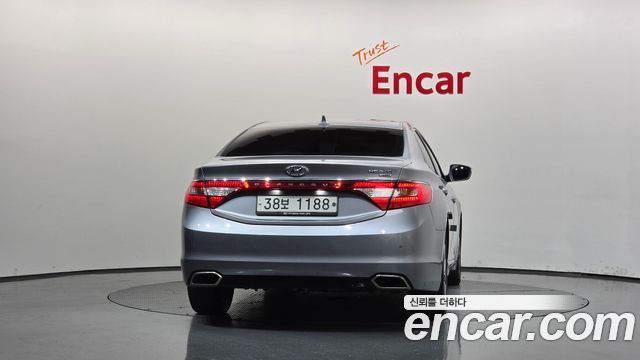 Hyundai Grandeur (HG) HG220 Diesel Premium 2015 — фото 4