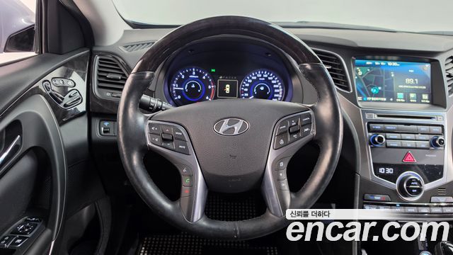 Hyundai Grandeur (HG) HG220 Diesel Premium 2015 — фото 12