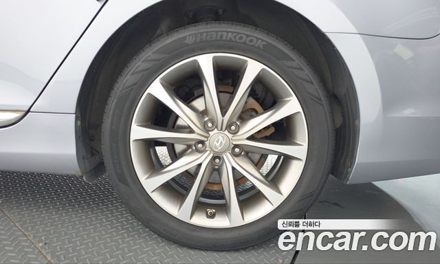 Hyundai Grandeur (HG) HG220 Diesel Premium 2015 — фото 21