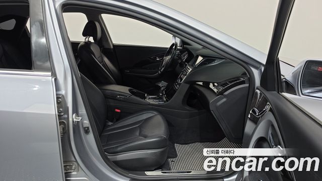 Hyundai Grandeur (HG) HG220 Diesel Premium 2015 — фото 26