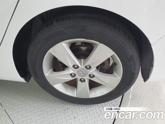 Hyundai Avante (MD) M16 GDI Luxury 2013 — фото 5
