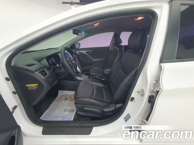 Hyundai Avante (MD) M16 GDI Luxury 2013 — фото 10