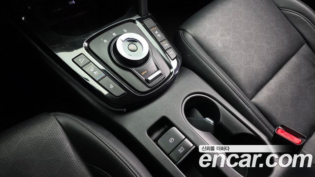 Kia Seltos Gasoline 1.6 Turbo 2WD Signature 2023 — фото 9