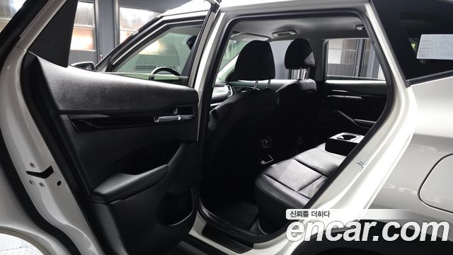 Kia Seltos Gasoline 1.6 Turbo 2WD Signature 2023 — фото 26