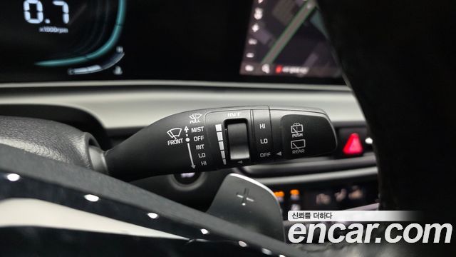 Kia Seltos Gasoline 1.6 Turbo 2WD Signature 2023 — фото 31
