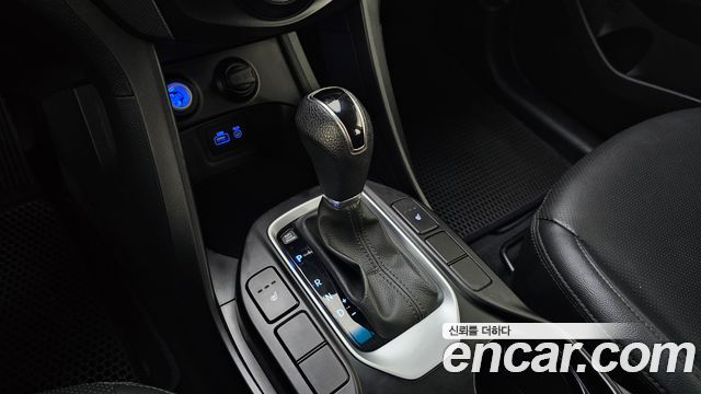 Hyundai Santa Fe The Prime Diesel 2.0 2WD Smart 2017 — фото 9