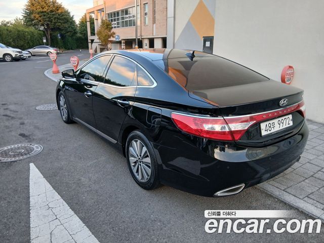 Hyundai Grandeur Hybrid (HG) Premium 2014 — фото 5