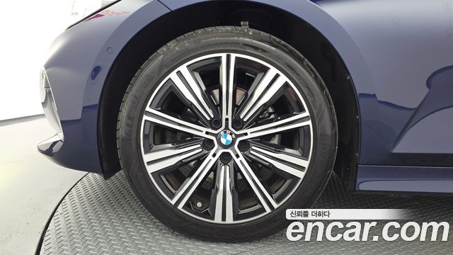 BMW 3 Series (G20) 320i 2025 — фото 5