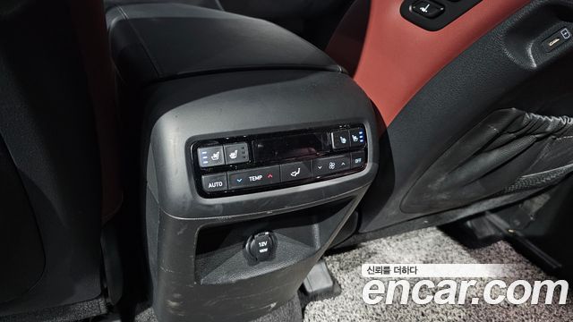 Hyundai Palisade Diesel 2.2 2WD Prestige 2023 — фото 31