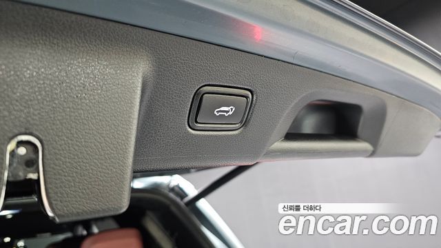 Hyundai Palisade Diesel 2.2 2WD Prestige 2023 — фото 32