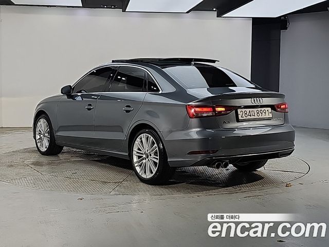 Audi A3 40 TFSI 8V 2018 — фото 3