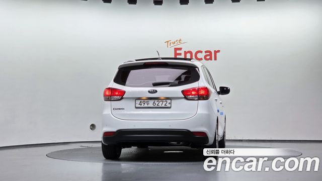 Kia Carens 2.0 LPi Luxury 2014 — фото 4