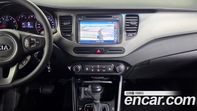 Kia Carens 2.0 LPi Luxury 2014 — фото 14