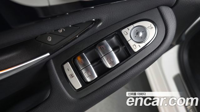 Mercedes-Benz C-Class (W205) C200 2020 — фото 32
