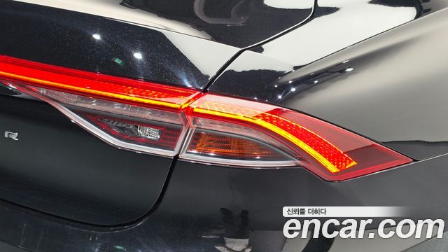 Hyundai Grandeur (IG) 2.5 Premium 2023 — фото 23