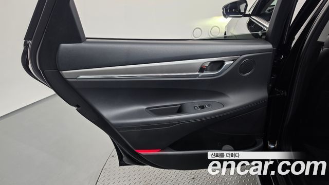 Hyundai Grandeur (IG) 2.5 Premium 2023 — фото 25