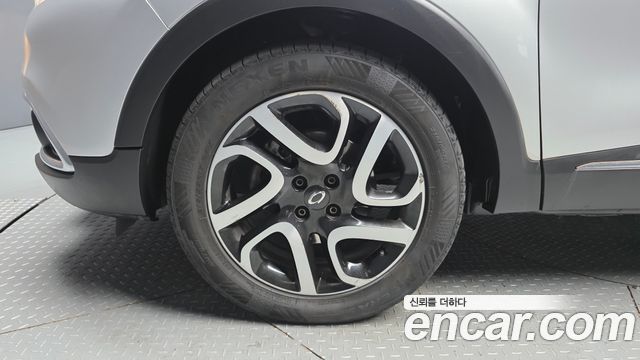 Renault Korea QM3 LE 2015 — фото 5