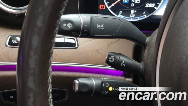 Mercedes-Benz E-Class (W213) E300 4MATIC Exclusive 2017 — фото 16