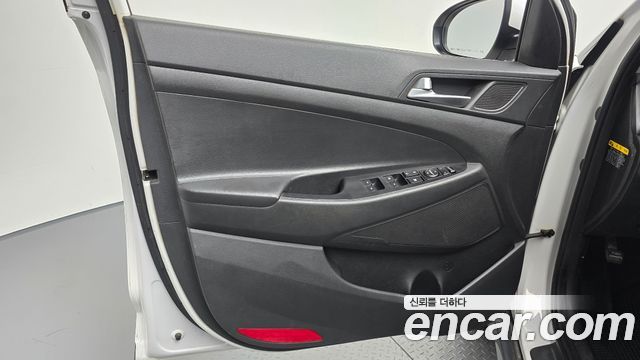 Hyundai Tucson Diesel 1.7 2WD Modern Fever 2017 — фото 24