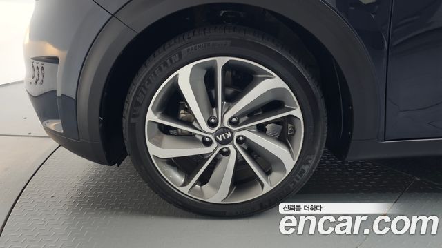 Kia Niro Prestige 2018 — фото 5